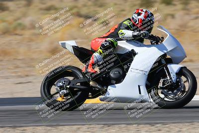 media/Oct-21-2024-Moto Forza (Mon) [[0d67646773]]/B Group/Session 2 (Turn 14)/